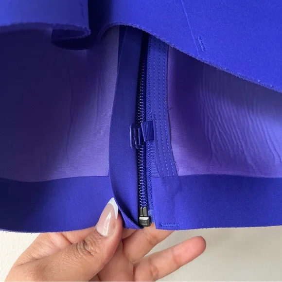 Lululemon Enlite Bra *Zip Front
Lazurite - Picture 9 of 9